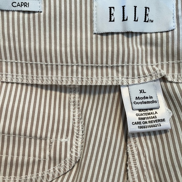 Elle Mid Rise Pull on Pinstriped Beige/white Capri Pants NWT Sz XL - Picture 6 of 7